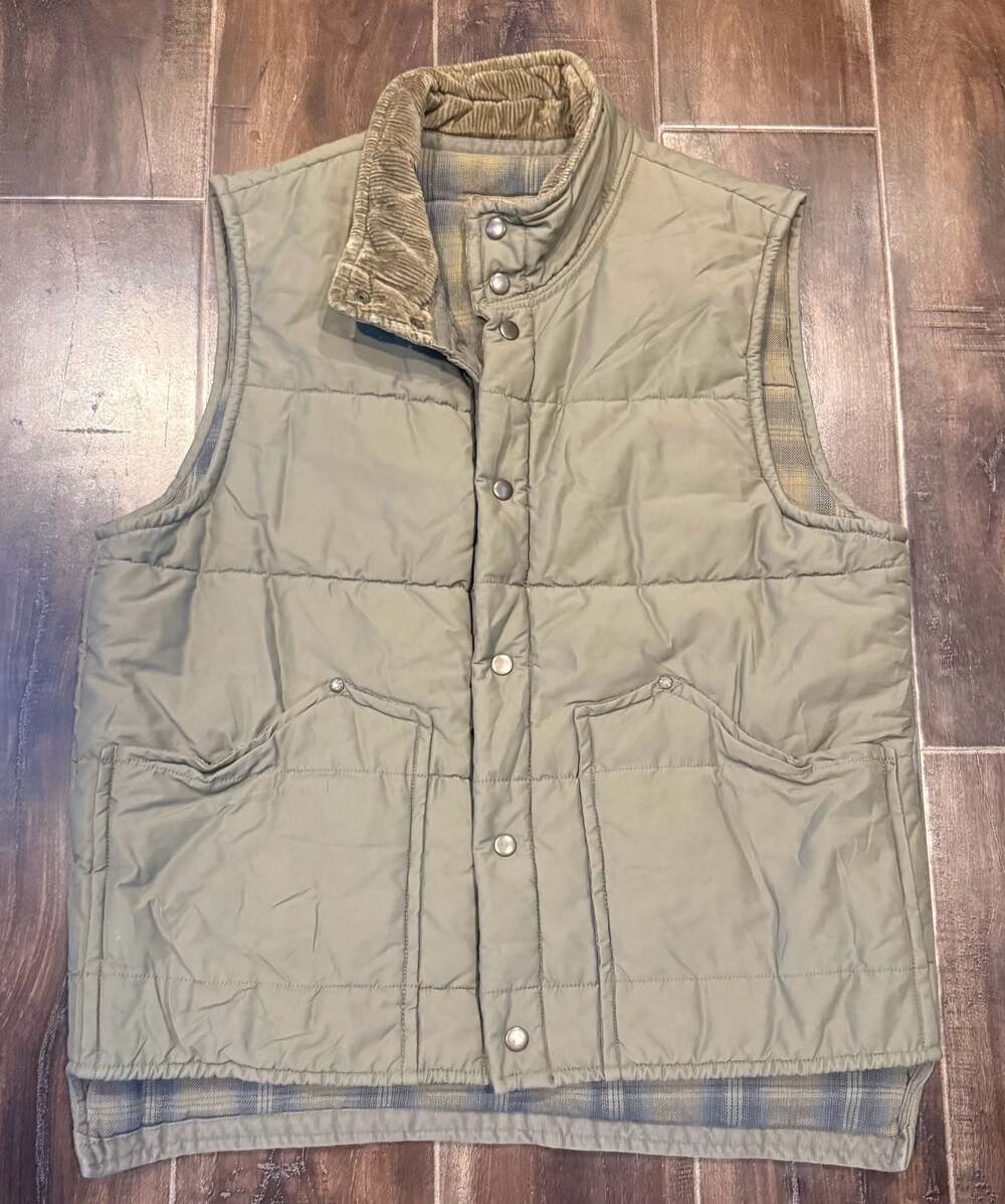Vintage Old Navy Quilted Puffer Vest Corduroy Collar Plaid Lined Khaki Green